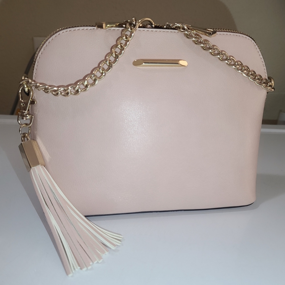 Kelly & Katie Artemisio Crossbody Bag